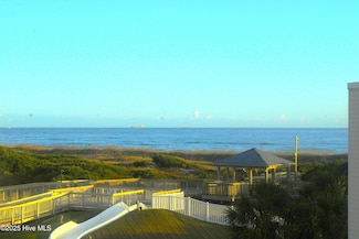1904 E Ft MacOn Rd Unit 317, Atlantic Beach, NC 28512