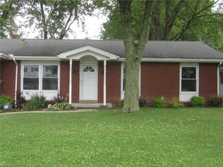 641 Franklin Dr, Doylestown, OH 44230