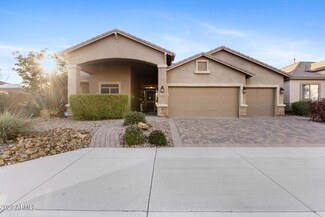 44006 N 43rd Dr, New River, AZ 85087