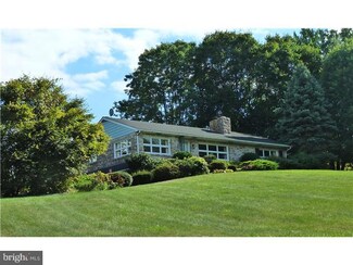 1320 Harmonyville Rd, Pottstown, PA 19465