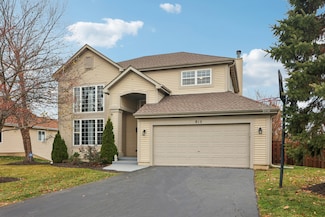 815 N Overlook Cir, Round Lake, IL 60073