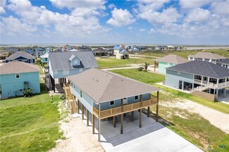 74 Whooping Crane St, Port O'Connor, TX 77982