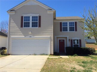 2502 Renard Rd, Greensboro, NC 27406