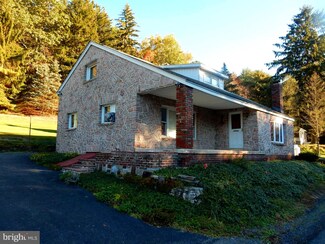 231 Owl Creek Rd, Tamaqua, PA 18252