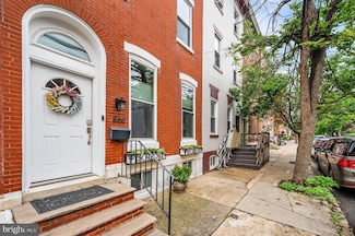 866 N 20th St, Philadelphia, PA 19130