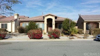 67874 Rio Largo Rd, Cathedral City, CA 92234