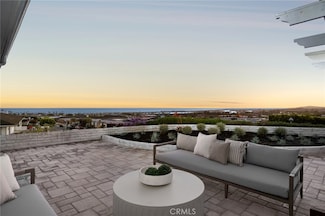 2701 Windover Dr, Corona Del Mar, CA 92625