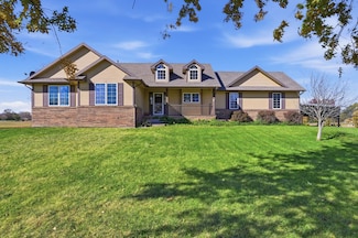 10622 Blue Water Ct, Clearwater, KS 67026