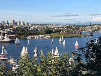 2500 Dexter Ave N Unit C, Seattle, WA 98109