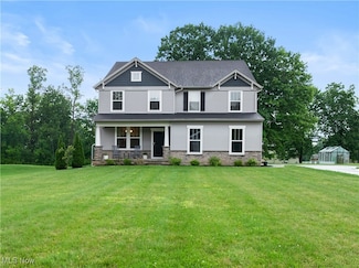 7733 Timber Ave, Hudson, OH 44236