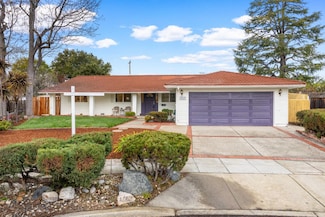 1637 Kitchener Dr, Sunnyvale, CA 94087