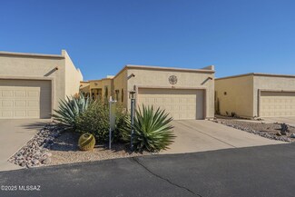 1262 N Via Alamos, Green Valley, AZ 85614