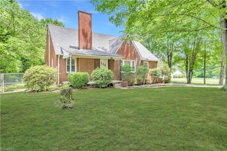 3511 Thomasville Rd, Winston Salem, NC 27107