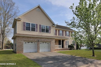 22 Roe Ln, Howell, NJ 07731