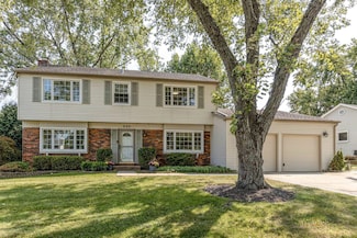 880 Dunham Ln, Buffalo Grove, IL 60089
