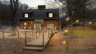 8307 S Eagle Valley Rd, Port Matilda, PA 16870