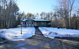 127 Little Falls Rd, Hollis Center, ME 04042