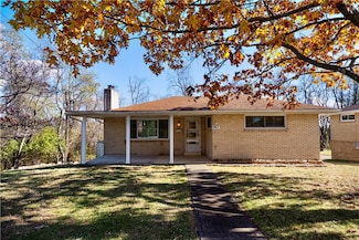 967 Illinois Ave, Pittsburgh, PA 15221