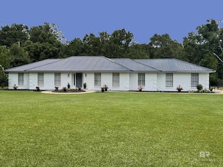17773 Richmond St W, Robertsdale, AL 36567