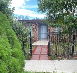 1105 NE 112th St, Miami, FL 33161