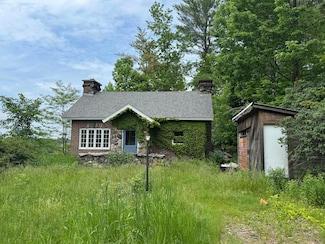 14 Webster Corner Rd, Sabattus, ME 04280