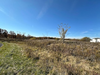 3229 Prairie Cir, Palmyra Township, OH 44412