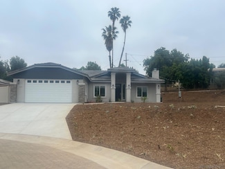 11977 Raceway Ln, Lakeside, CA 92040