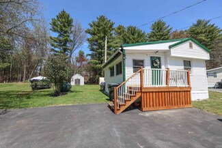 12 Woodlawn Dr, Allenstown, NH 03275