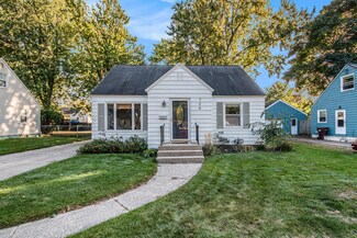 724 Cricklewood St SW, Wyoming, MI 49509