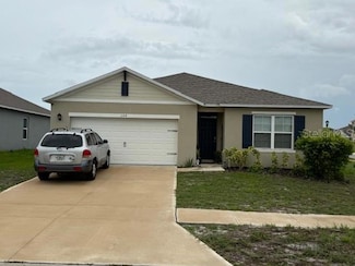 1104 Star Ruby Ln, Winter Haven, FL 33880