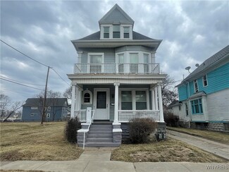 18 Girard Place, Buffalo, NY 14211