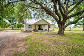 1840 Blood Bend Rd, Saint Landry, LA 71367