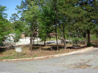 2 Fair Hill Cir, Little Rock, AR 72205