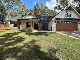 720 County Road 3608, Bullard, TX 75757