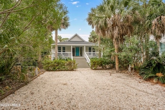 125 Sea Otter Ln, Saint Helena Island, SC 29920
