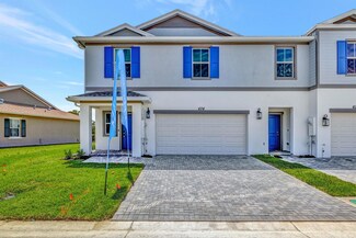 678 NE Waters Edge Ln Unit 1506, Port Saint Lucie, FL 34983