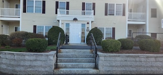14 Vista Ridge Dr Unit 58, Londonderry, NH 03053
