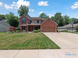 646 Whisperlake Rd, Holland, OH 43528