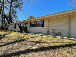 1004 Linden Dr, Dalton, GA 30720
