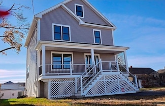 31 Niagara St, Fall River, MA 02721