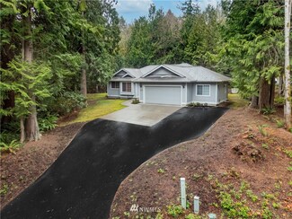 213 Puget Loop, Port Ludlow, WA 98365