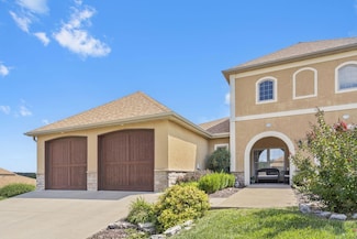 141 Monte Christo Dr, Hollister, MO 65672