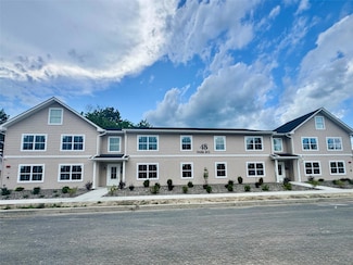 48 Park Ave Unit 7B, Wallkill, NY 12589