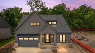 4174 Prescott Park Cir, West Bloomfield, MI 48323