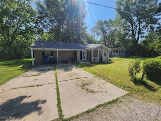 3985 Dale Ave, Lorain, OH 44055