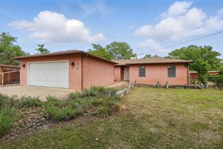 3 Shadow View Ct, Los Lunas, NM 87031