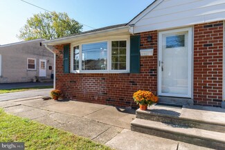 1616 Pennsylvania Ave, Prospect Park, PA 19076