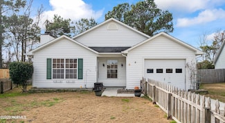 2032 W Windgate Ct, Jacksonville, NC 28546