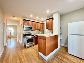 512 E 3rd St Unit 1, Boston, MA 02127