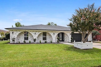 28 Monte Carlo Dr, Kenner, LA 70065
